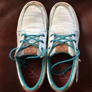 BRAND NEW twisted X shoes